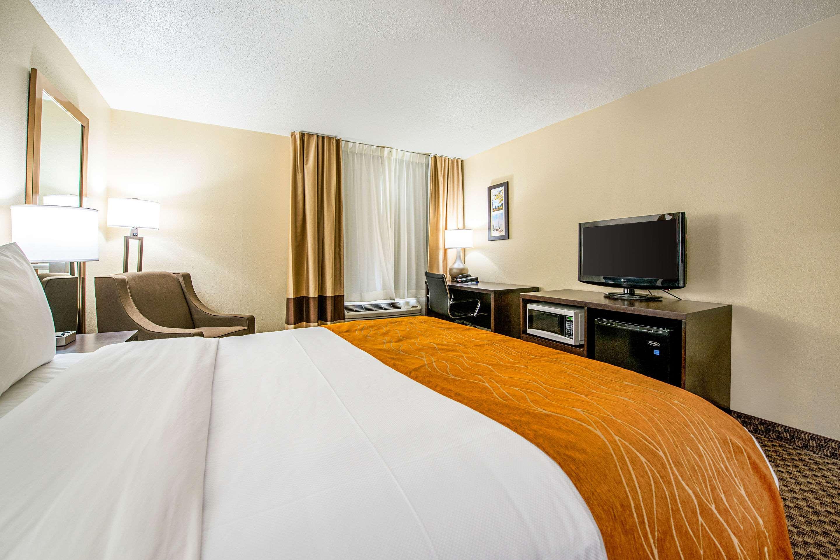 Comfort Inn Matteson - Chicago Экстерьер фото