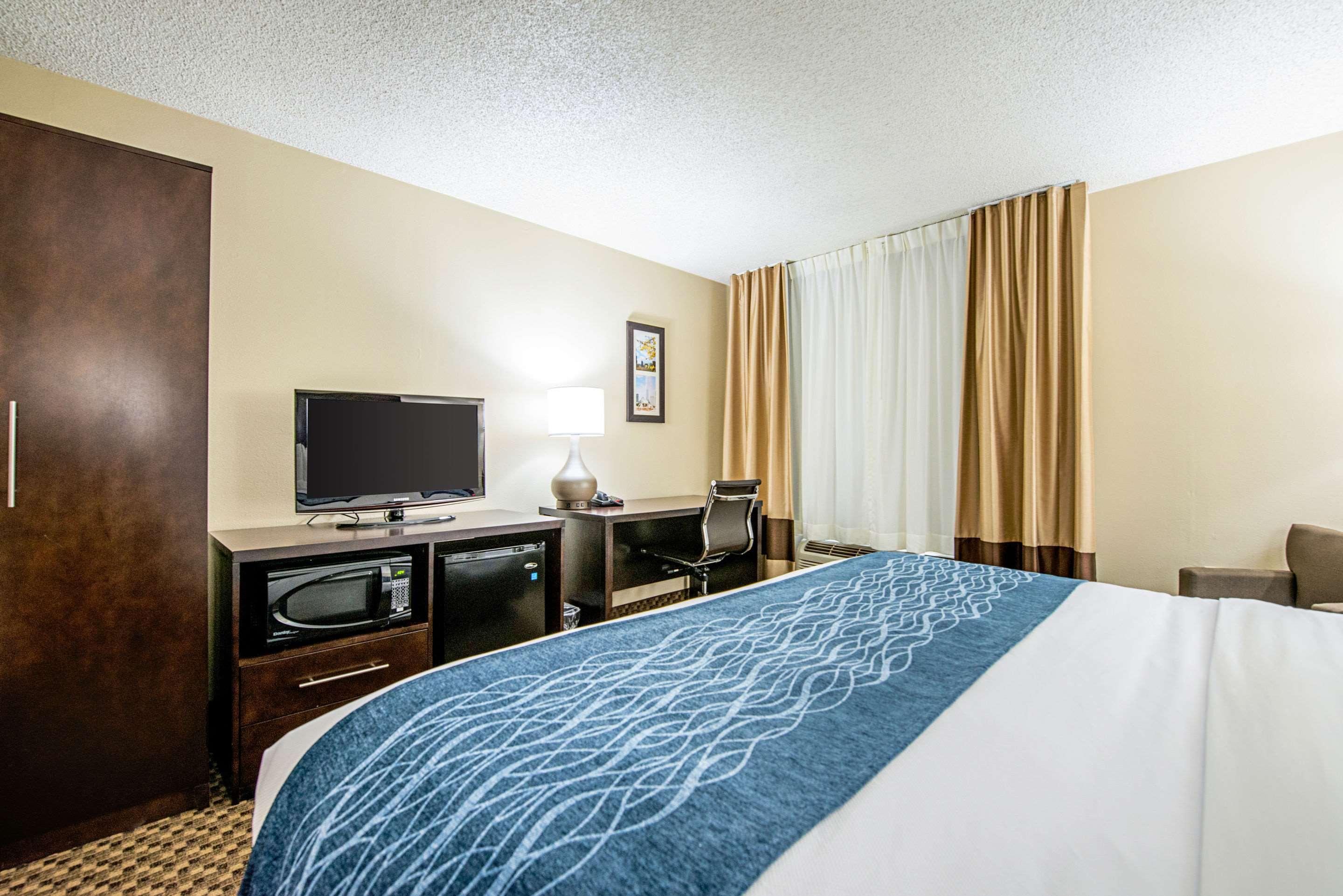 Comfort Inn Matteson - Chicago Экстерьер фото