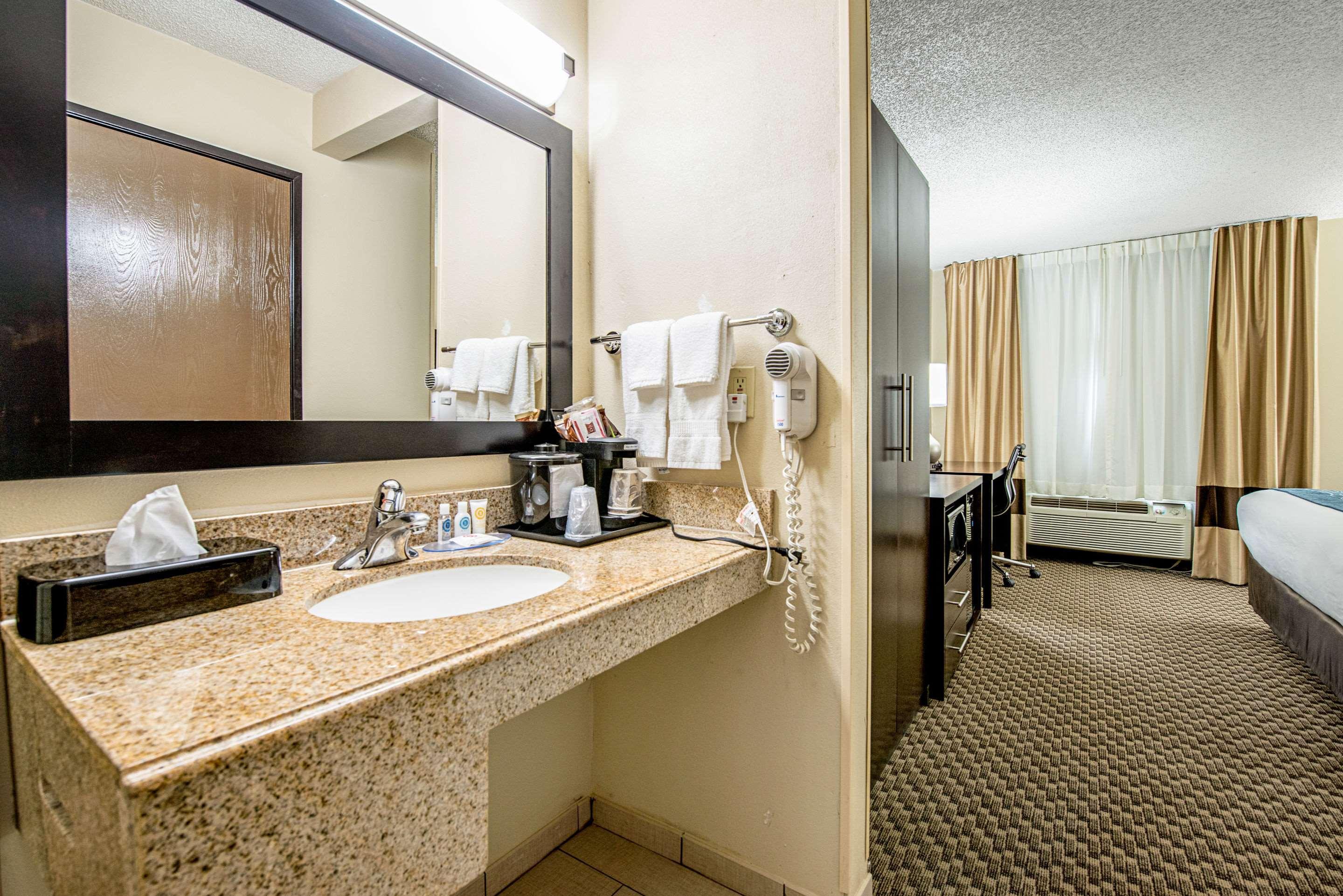 Comfort Inn Matteson - Chicago Экстерьер фото