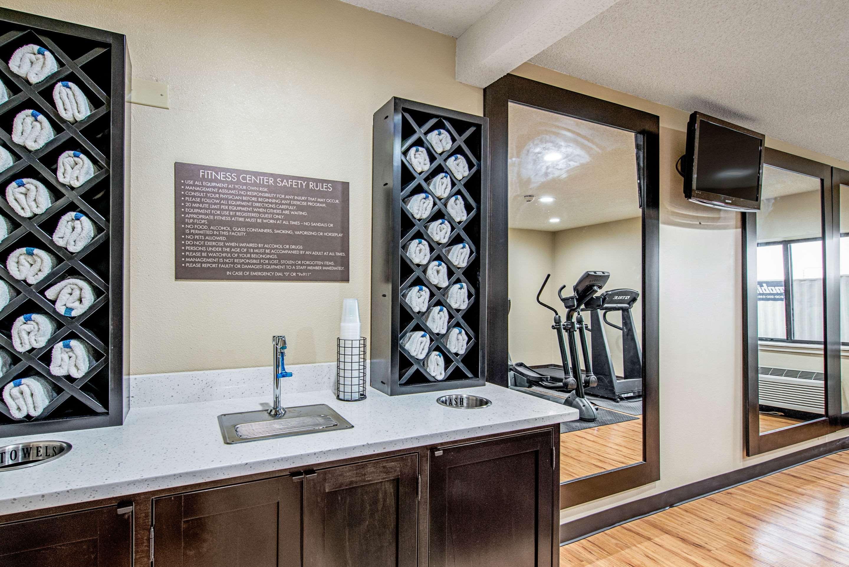 Comfort Inn Matteson - Chicago Экстерьер фото
